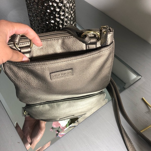 Relic Crossbody Bag - Picture 3 of 6